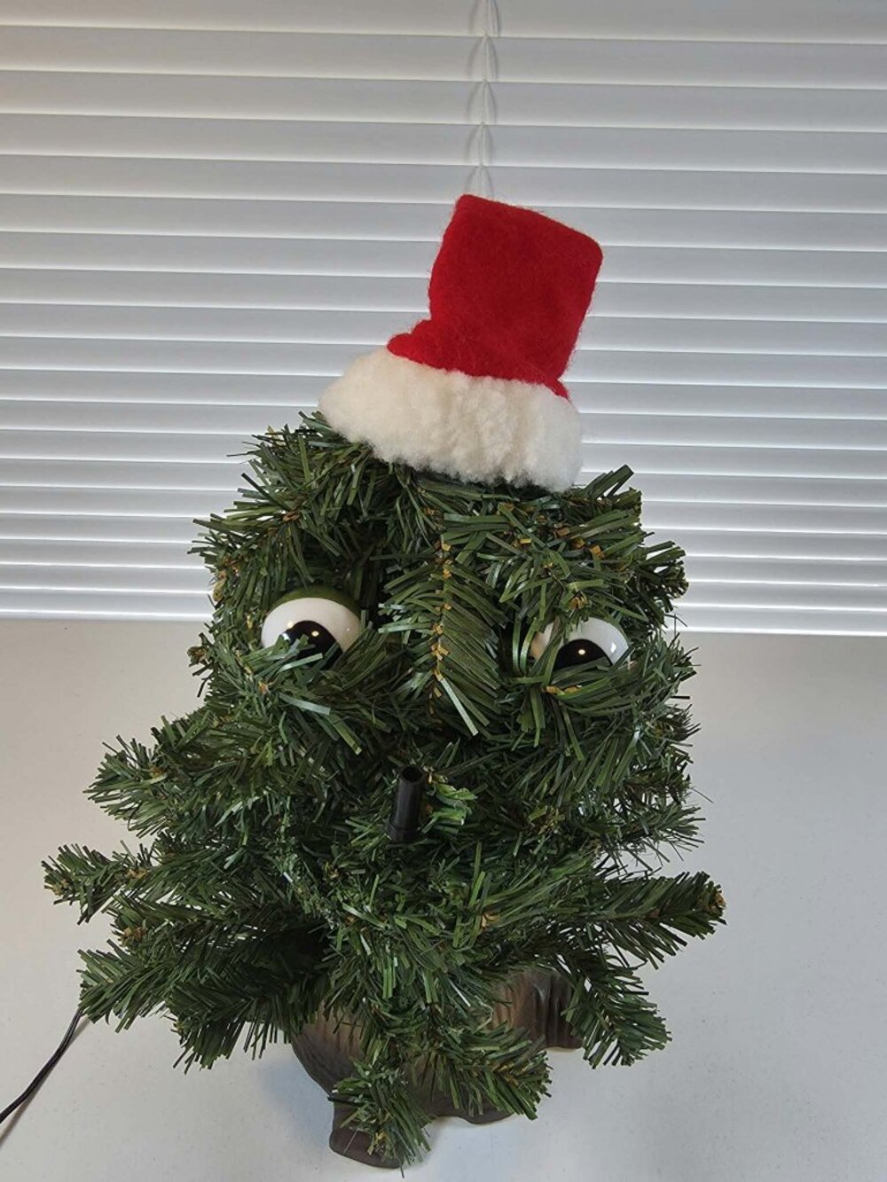 DANCING DOUGLAS FIR GEMMY DANCING TALKING SINGING EYES LIGHT UP 1997